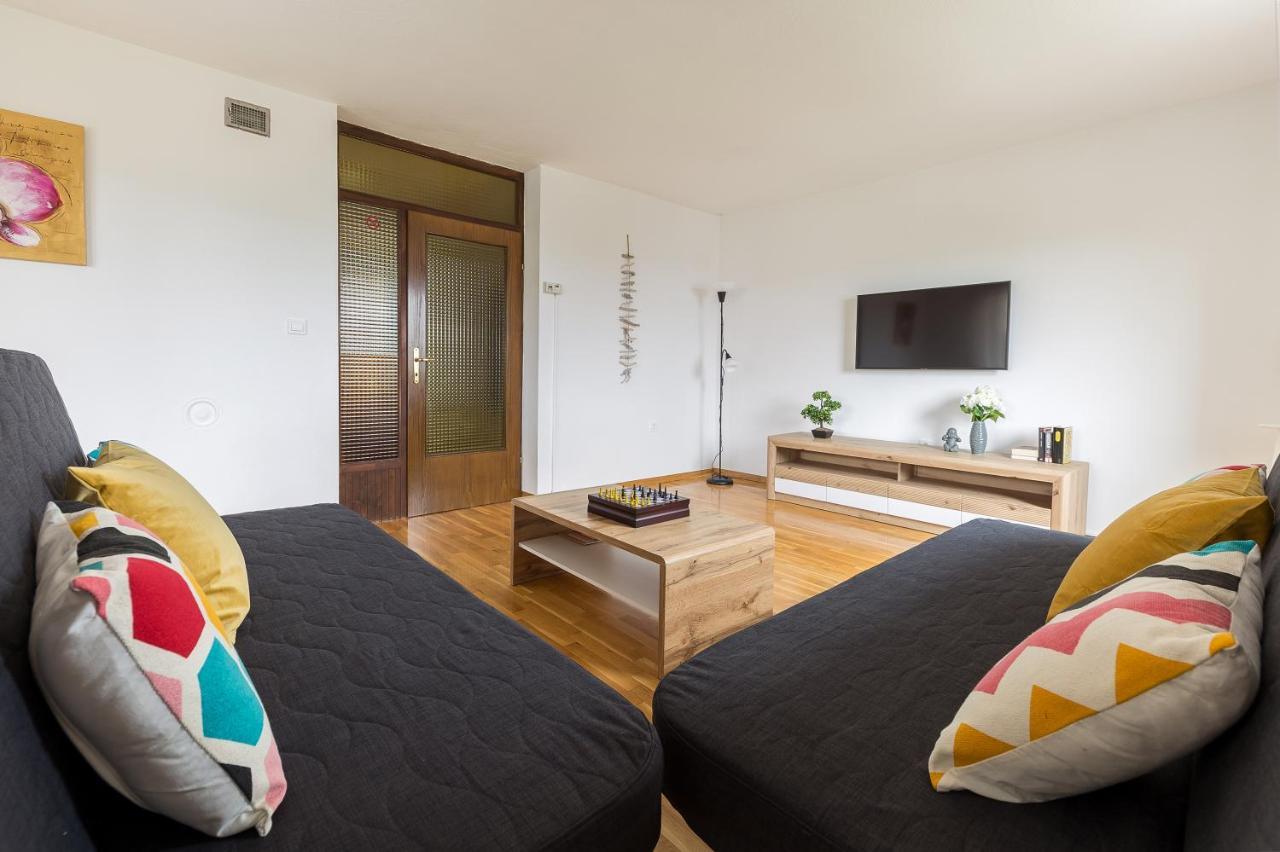 Apartment Valy - Free Bikes, Relaxing Terrace & Near Bled Zewnętrze zdjęcie
