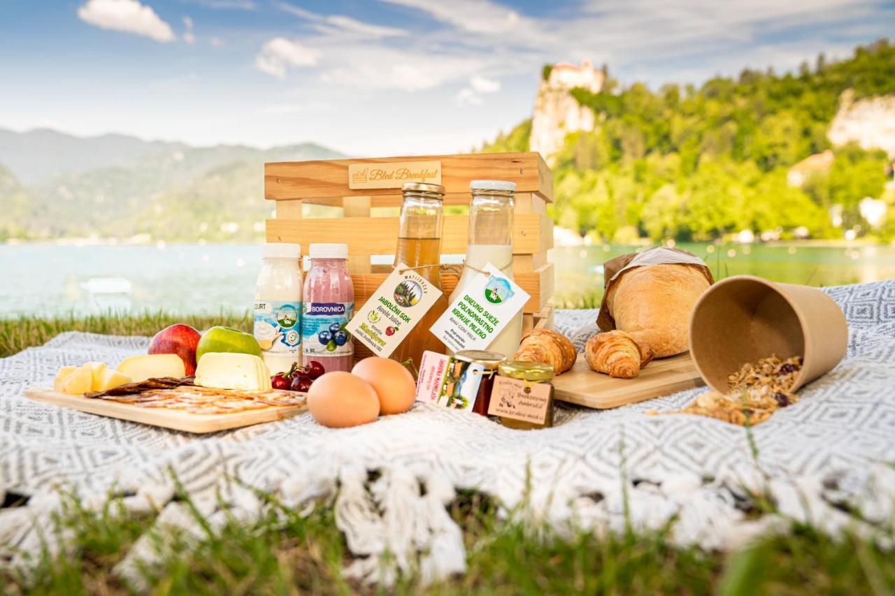 Apartment Valy - Free Bikes, Relaxing Terrace & Near Bled Zewnętrze zdjęcie